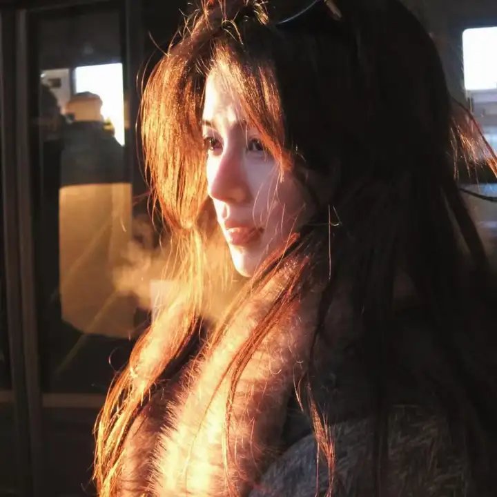 曲线窈窕非梦事